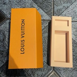 Louis Vuitton box